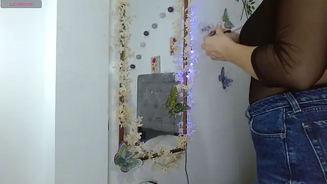 Meriilyn_Monroe724's cam snapshot