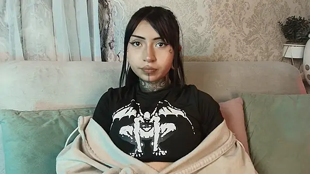 Evangeline_bell's cam snapshot