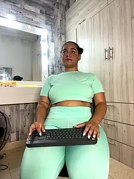 Violetrousse's cam snapshot