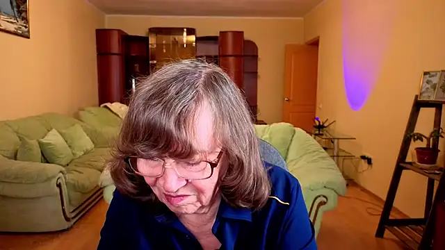 Betty_Brick's cam snapshot