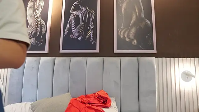 Tayler_Kim's cam snapshot