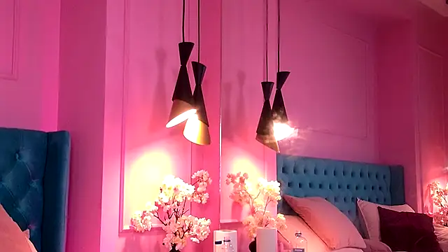 TaliaMorenne's cam snapshot