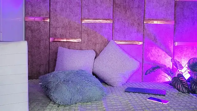 AuroraLanee_'s cam snapshot