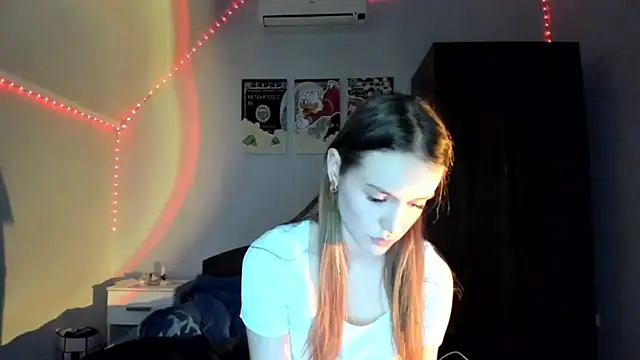 tinyglow's cam snapshot