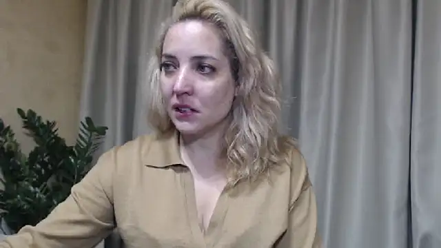 sweetpussy's cam snapshot