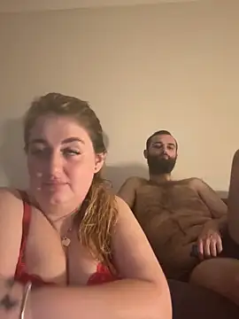 mrandmrsfindom's cam snapshot