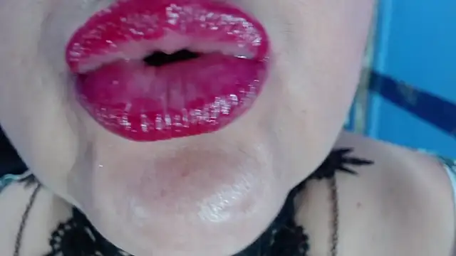 Kerly_Doll's cam snapshot