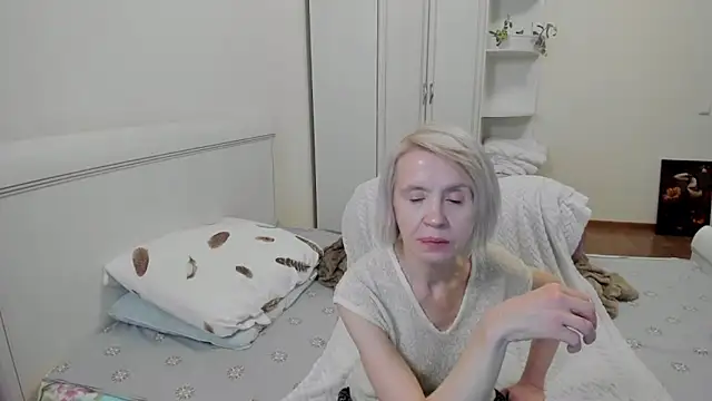 aminalive's cam snapshot