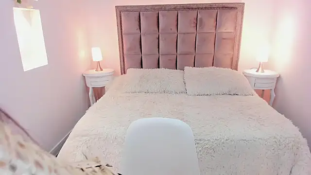 Amber_Ink_'s cam snapshot