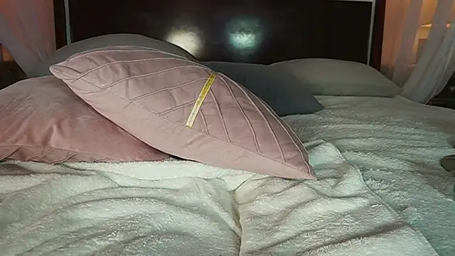 Katyerave's cam snapshot