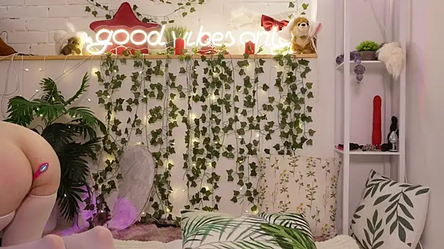 MonicaAsis's cam snapshot