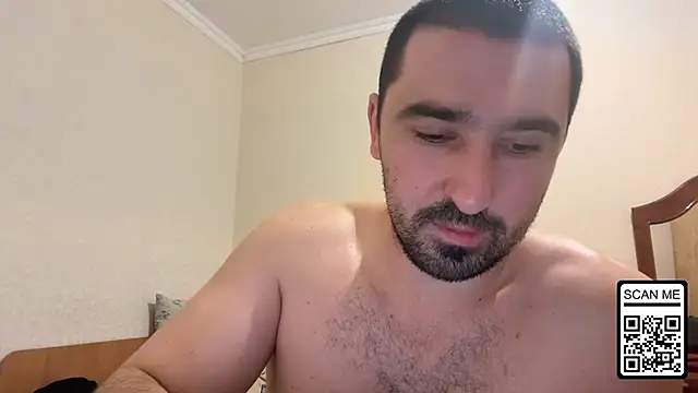 Hard_to_Obey's cam snapshot