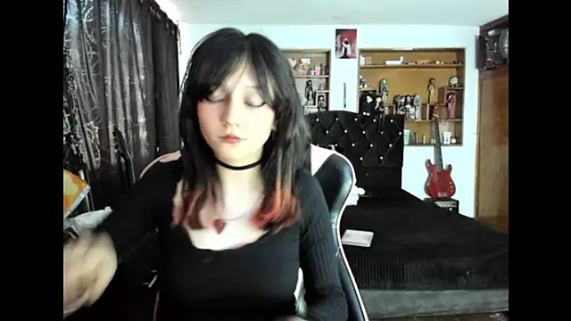 Maki_Zein_'s cam snapshot