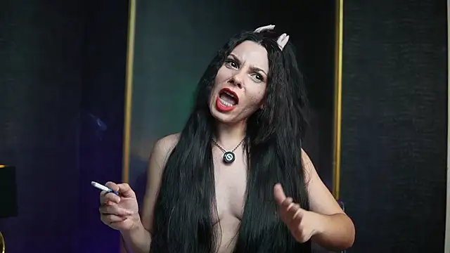 GiaEasyIce's cam snapshot