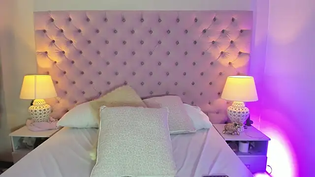 GabyQueens's cam snapshot