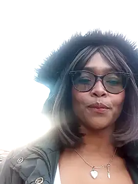 MaayaFonseca's cam snapshot