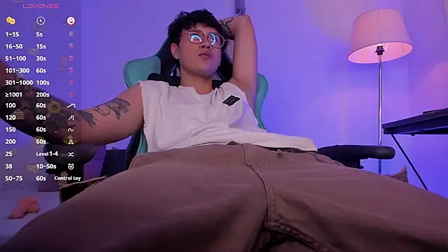 LeaneSeb's cam snapshot