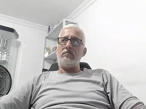 cenizo10124 live sex cam