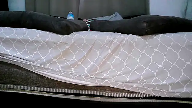 izazattar's cam snapshot