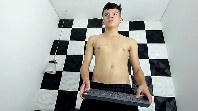 AndyFame1's cam snapshot