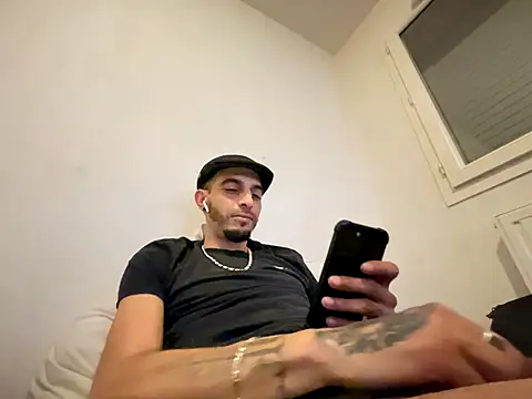 rebeu31313's cam snapshot