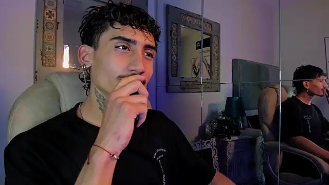 Mr_Strike's cam snapshot