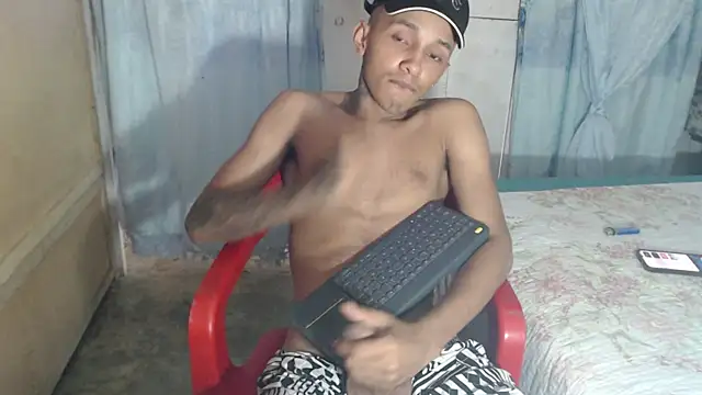 thebesthot's cam snapshot