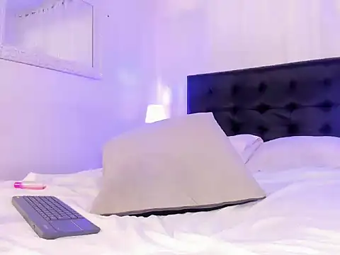 emma_martiin's cam snapshot