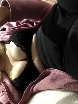 AlevNaz's cam snapshot