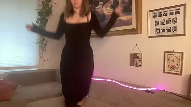 lill_daddysgirl's cam snapshot