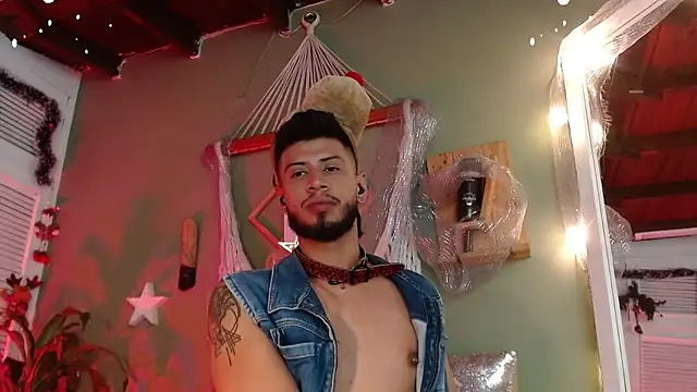 Colby_brown03's cam snapshot