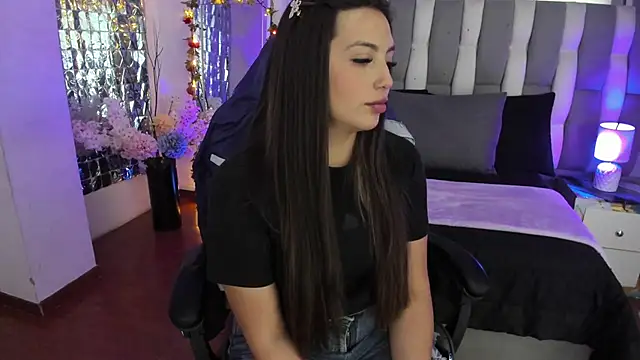 Adaara_Rey's cam snapshot