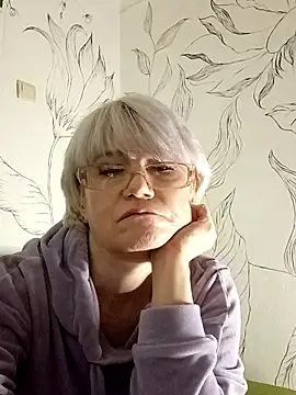 Catty_Lady's cam snapshot