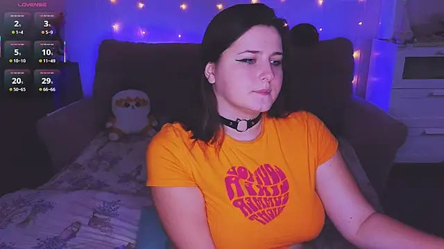 AlvaRina's cam snapshot