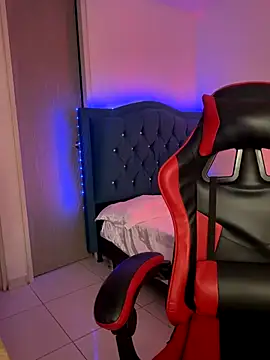 Leonarrrd_01's cam snapshot