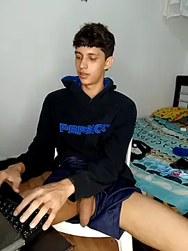 Alayn_sexy_ayes's cam snapshot