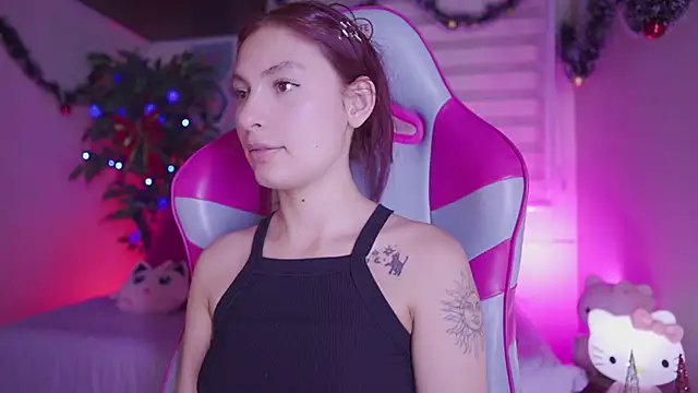 Rebecah_1's cam snapshot