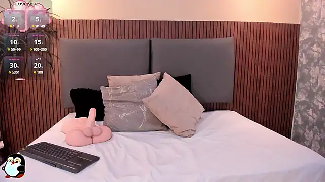 Mia_Harvey's cam snapshot