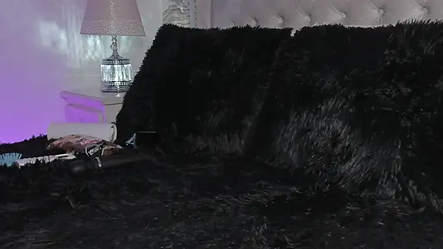 Kev_jenner live sex cam