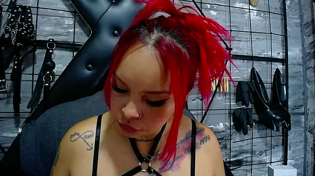 Alana_Roth's cam snapshot