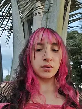 _Laary_Lily live sex cam