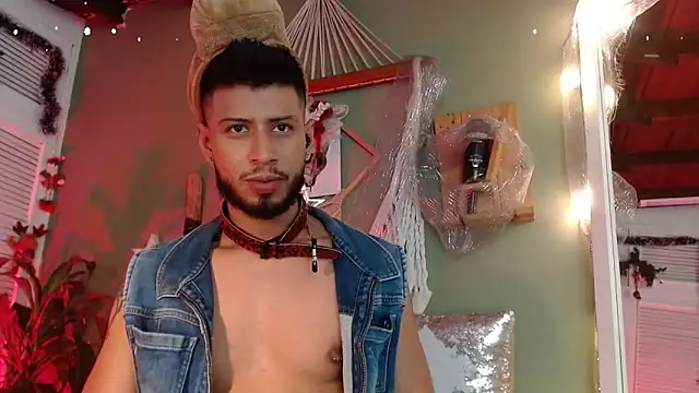 Colby_brown03's cam snapshot