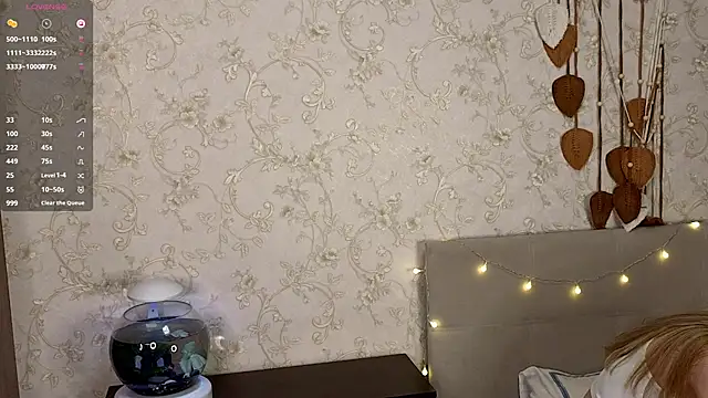 NaomiSwetheart's cam snapshot