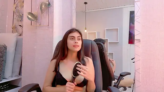 NatyAndAlex's cam snapshot