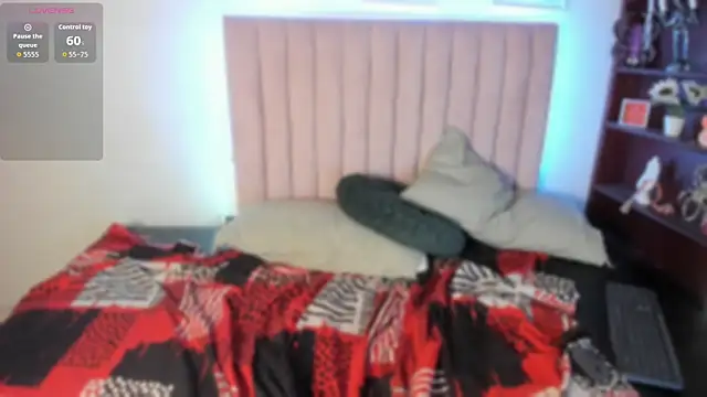 NicoleeAnistonn's cam snapshot