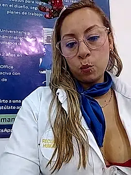 Katalina_S3xy's cam snapshot