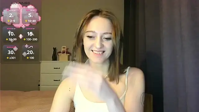 white_liillyy's cam snapshot