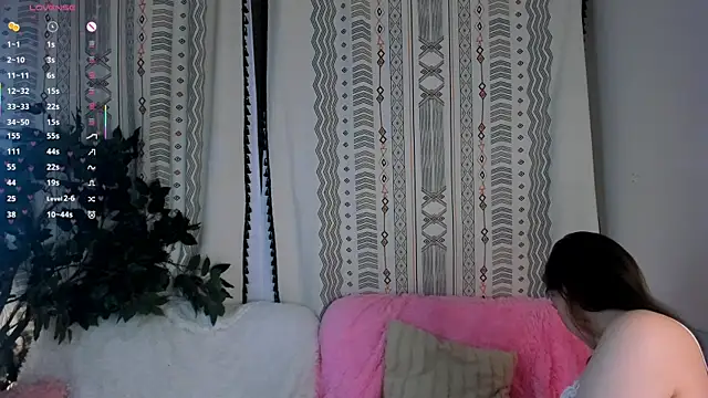 EmelySwickheimer's cam snapshot