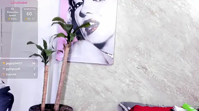 cinthya_10's cam snapshot