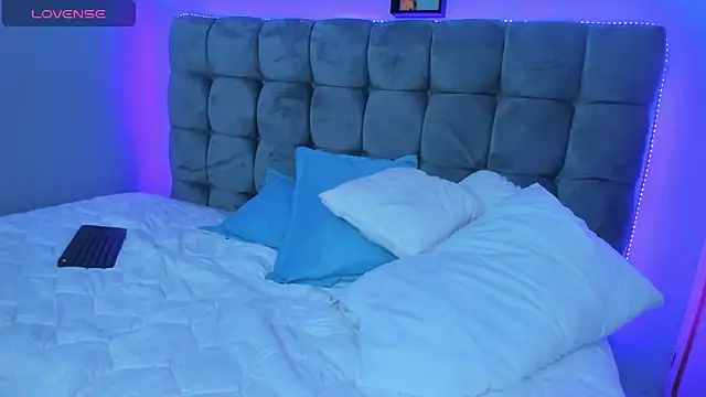 Andrew_03_'s cam snapshot